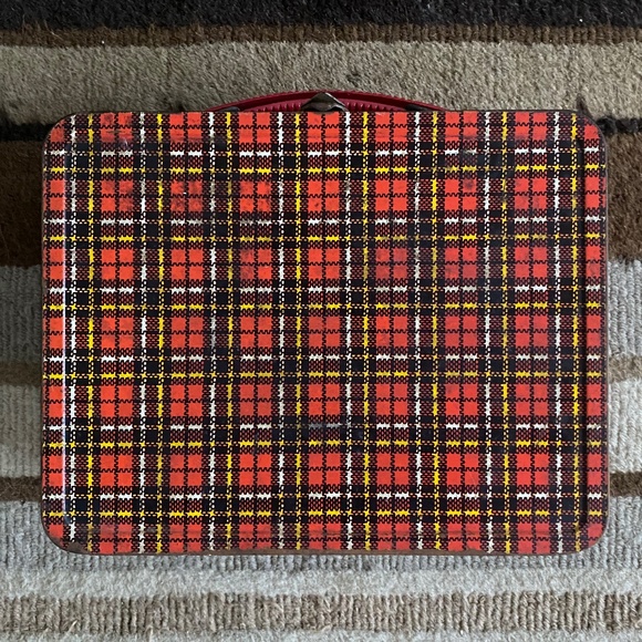 Vintage 1960s Plaid Metal Lunchbox - Picture 1 of 2